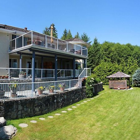 At The Shore Bed And Breakfast Sechelt Exterior foto