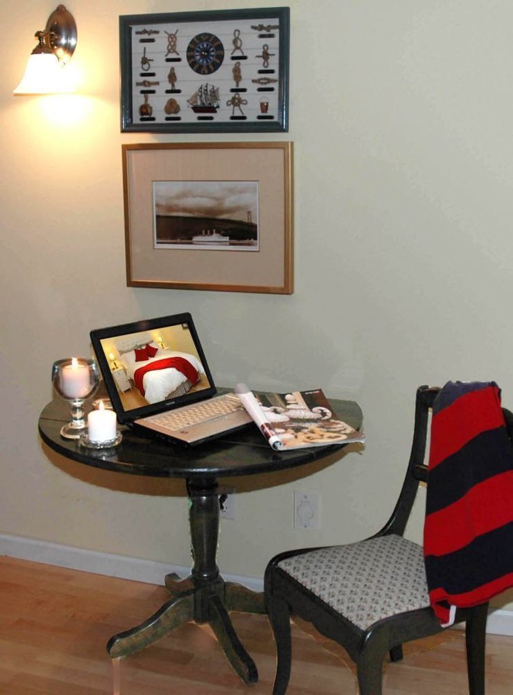 At The Shore Bed And Breakfast Sechelt Exterior foto