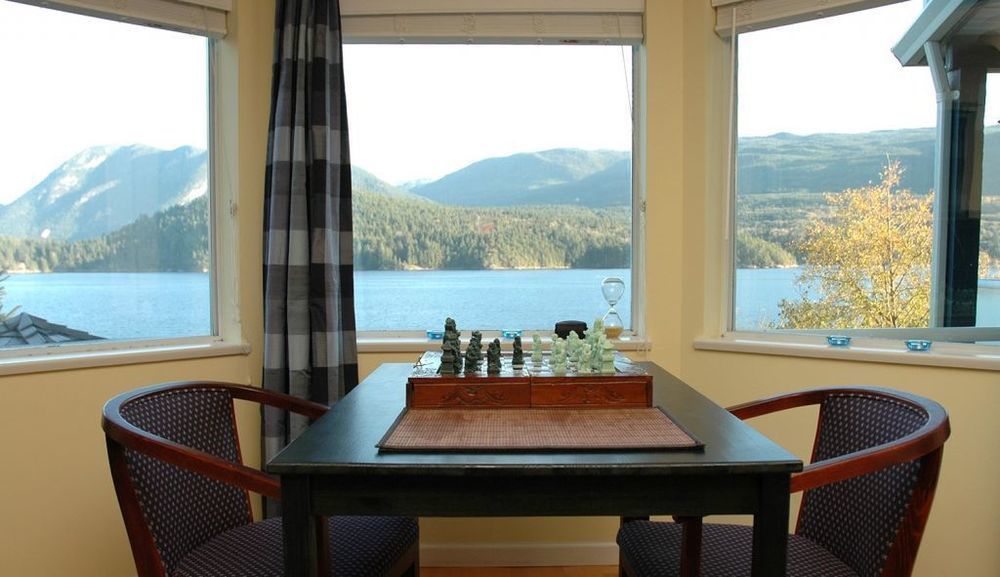 At The Shore Bed And Breakfast Sechelt Exterior foto